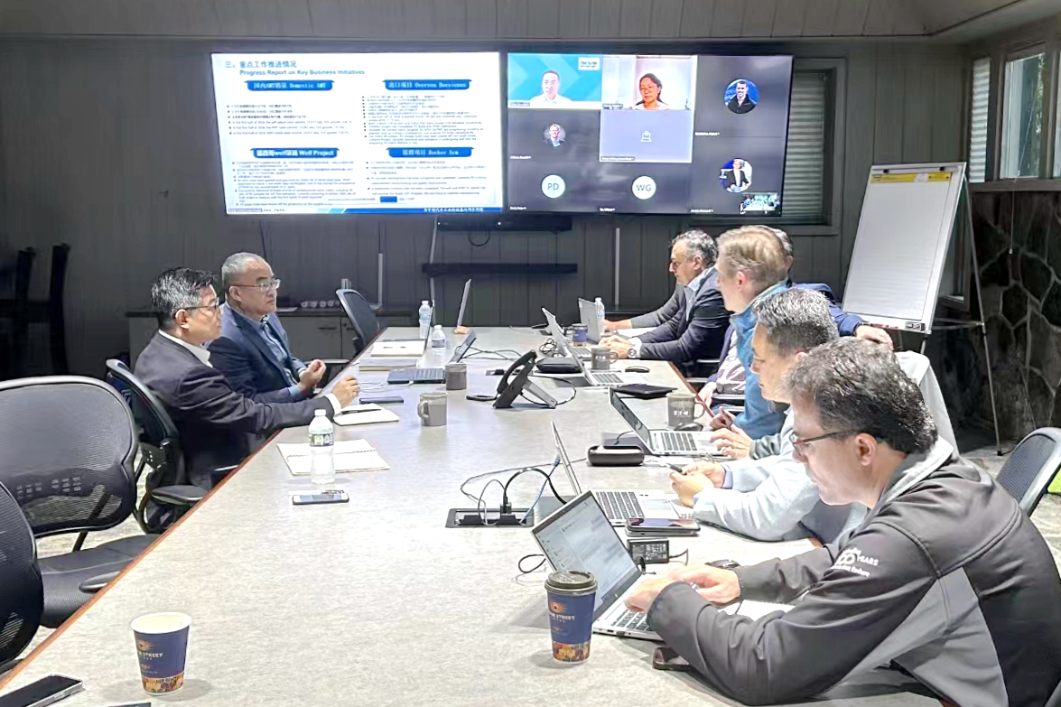 121728716996721135.jpg 赴美.jpg